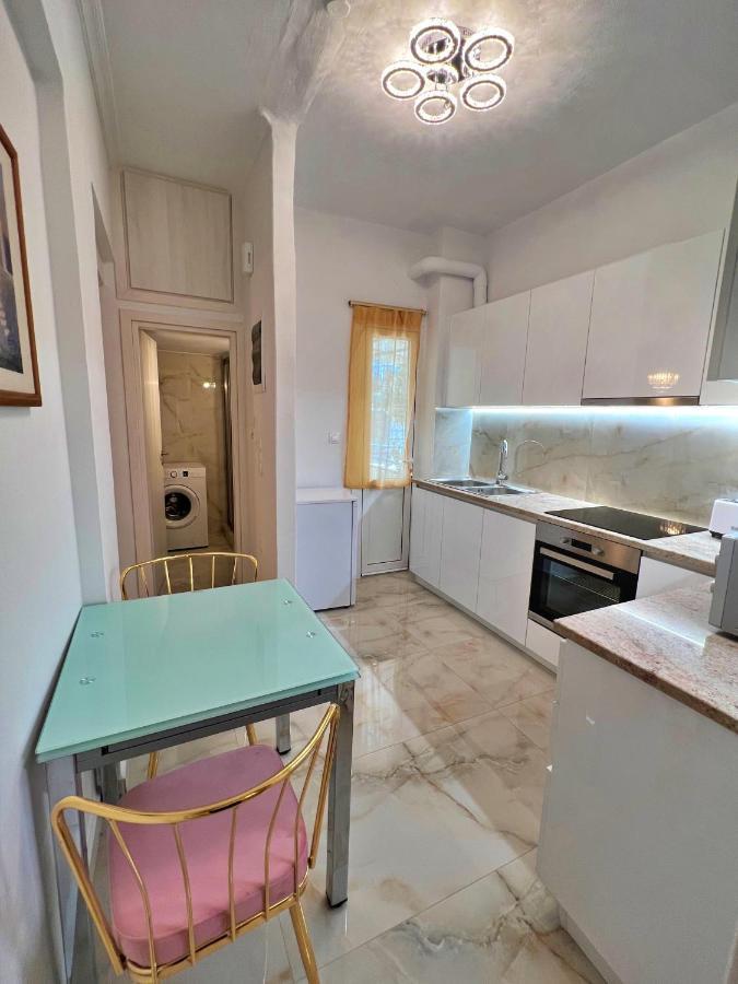 Apollonion Luxury Apartment Near The Metro Station Athen Exterior foto